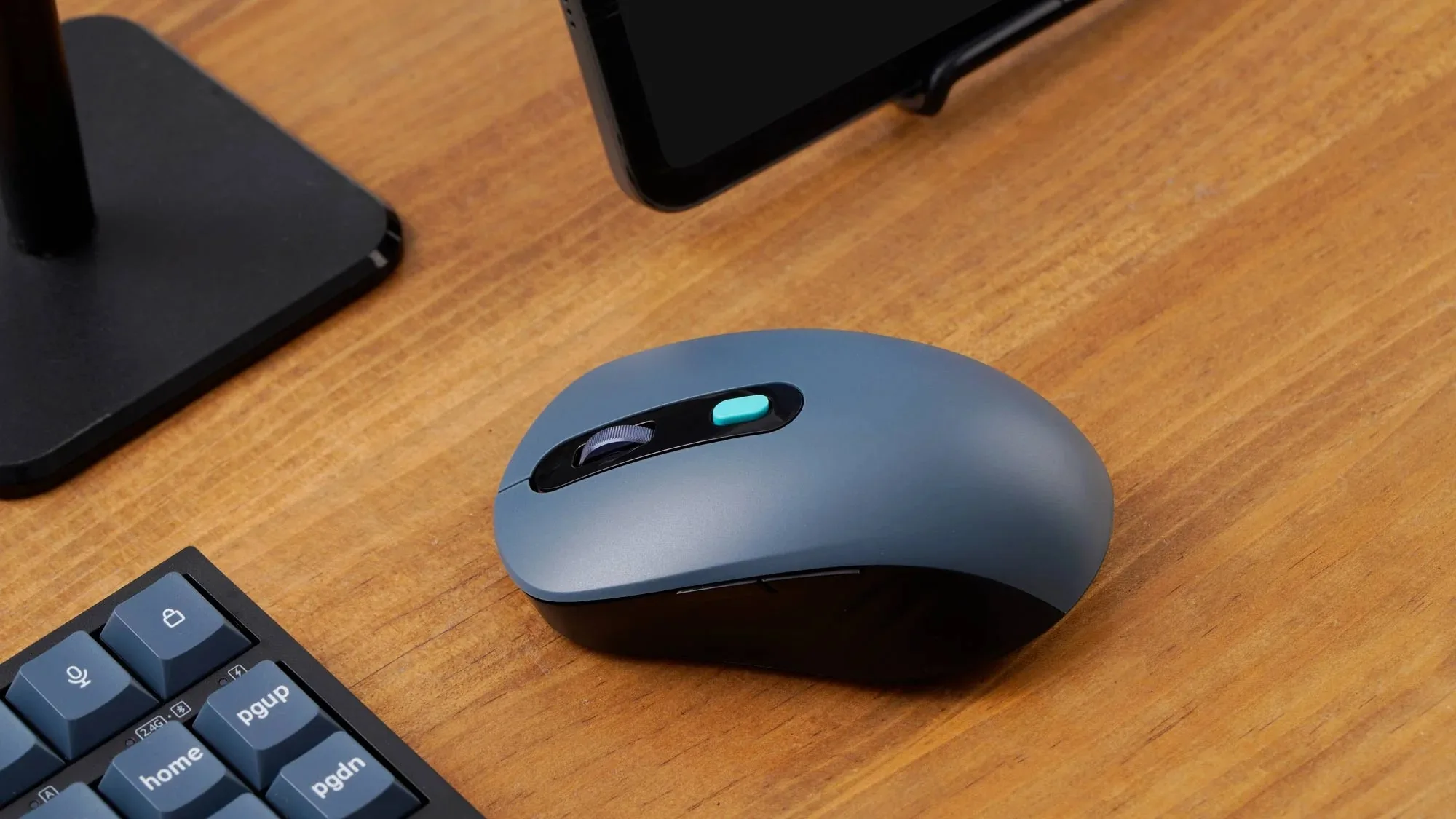 เมาส์ไร้สาย Keychron BM25 ไมโครสวิตช์เงียบพิเศษ เซ็นเซอร์ PixArt 3212 ดีไซน์ตามหลักสรีรศาสตร์