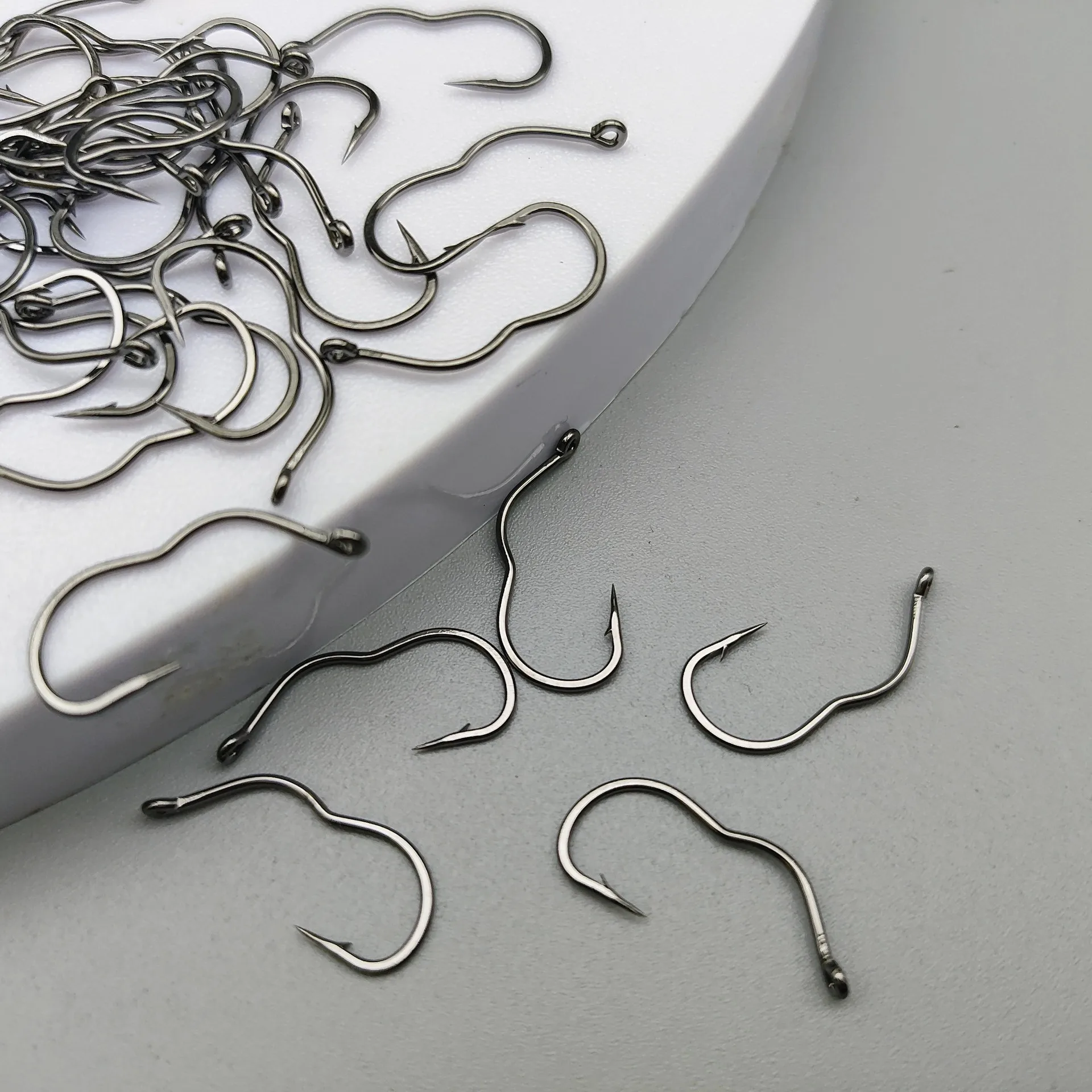 100 Stück Hochkarbon-Stahl-Flipping-Haken, scharf, mit Widerhaken, automatisch, neue Erfindung, Größe 0,8 # -14 #   Angelhaken für Karpfenangeln Zubehör