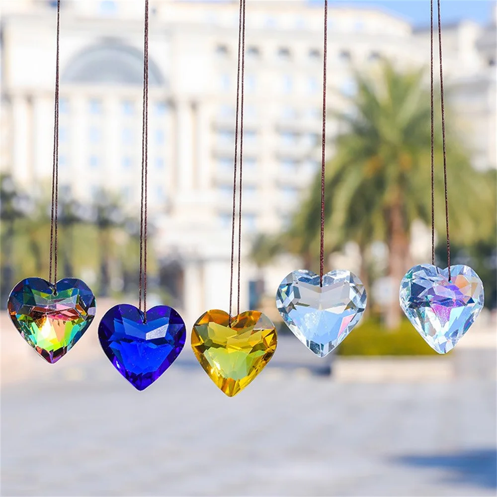 Handmade Hanging Heart Suncatcher Delicate Colorful Transparent Prism Pendant Crafts Eye-Catching For Home Decoration New