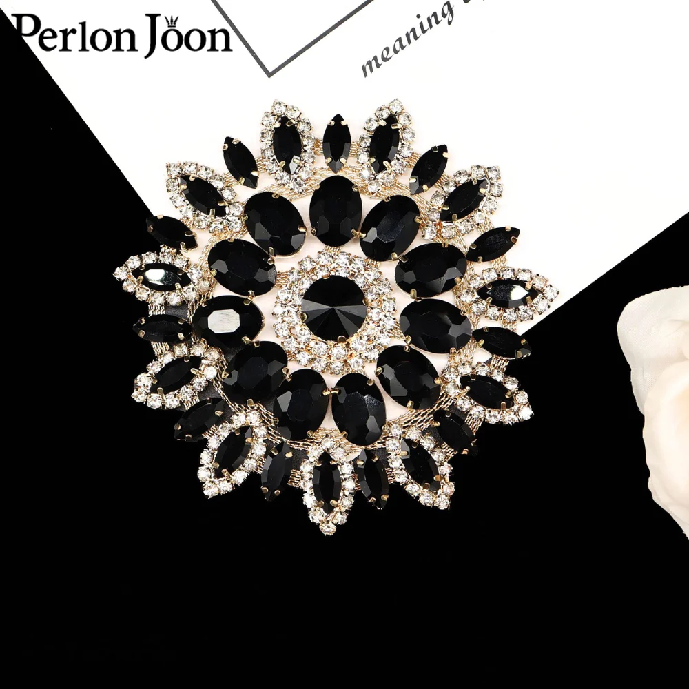 Rhinestone Inlaid Sunflower Decorative AB Coloured Diamond Horse Eye Five Flowers Jewelry Burnout Accessories Clothing XZ003