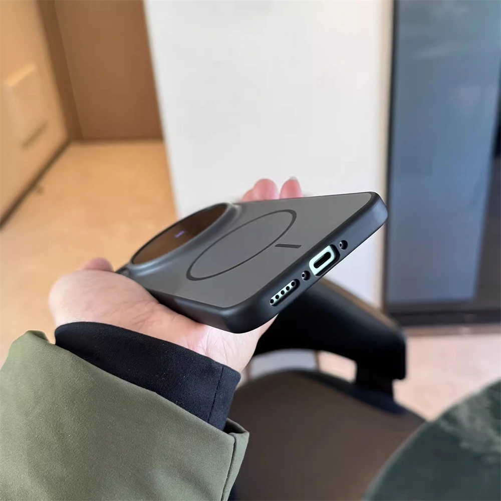 Luxuriöse, matte, magnetische Silikon-Hartschale für Vivo X300 Pro, kabelloses Laden, stoßfeste Schale, Anti-Fingerabdruck-Abdeckung – Detail 4