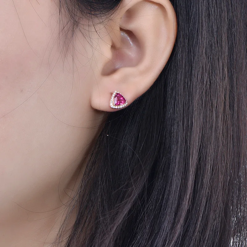 Korean-style trendy triangular synthetic ruby 925 silver stud earrings with 18K rose gold setting (low-allergy jewelry)