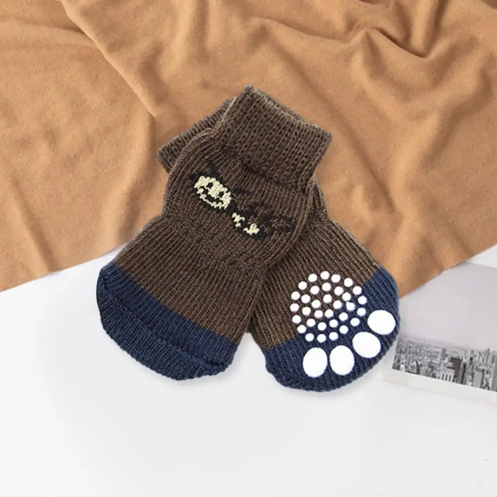 Anti-scratch Pet Socks Cozy Anti-slip Pet Socks Winter Paw Protector Cute Cartoon Dog Shoes for Warmth Comfort Set of 4 Soft