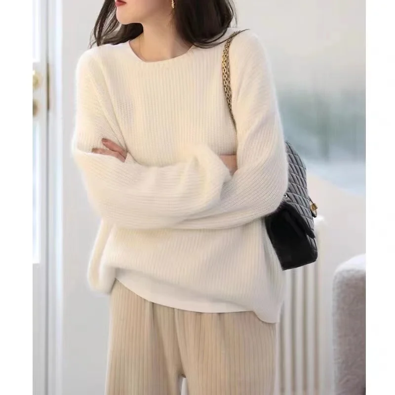 Japanese Yuanbao Needle Autumn and Winter Thickened Knitted Wool Undercoat Retro White Oversize Sweater Women's Loose And Casual