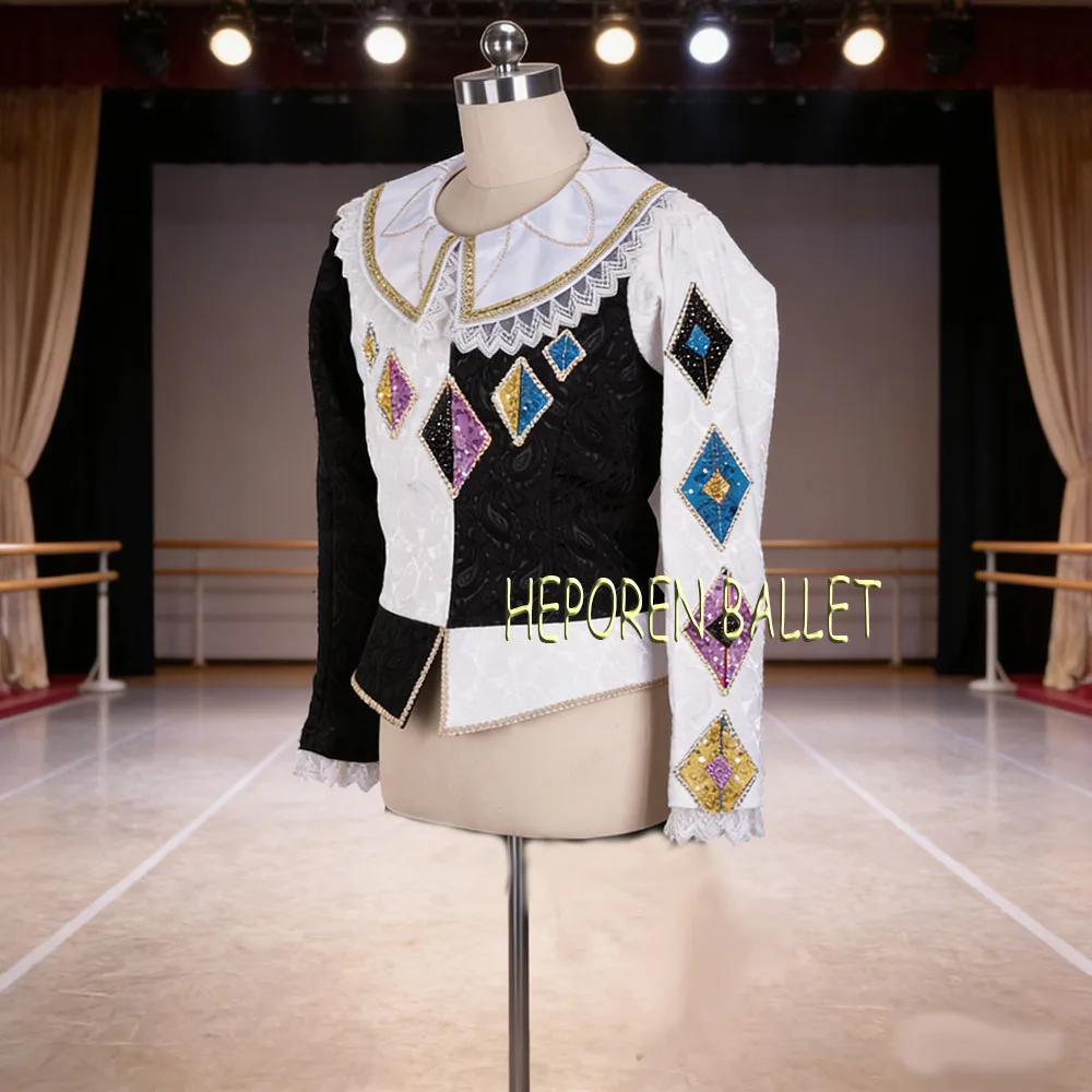 

Костюм для балета «Арлекинад»: мужская куртка высокого качества, женская юбка-пачка «Миллионы Арлекина» (Les Millions d'Arléquin)