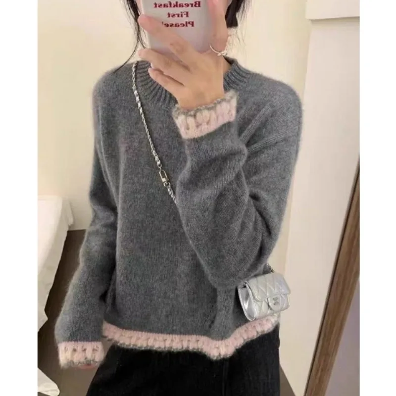 

Fashion Retro Round Necklace Long-sleeved Sweater for Women in Autumn and Winter Underwear Elegant and Versatile Top