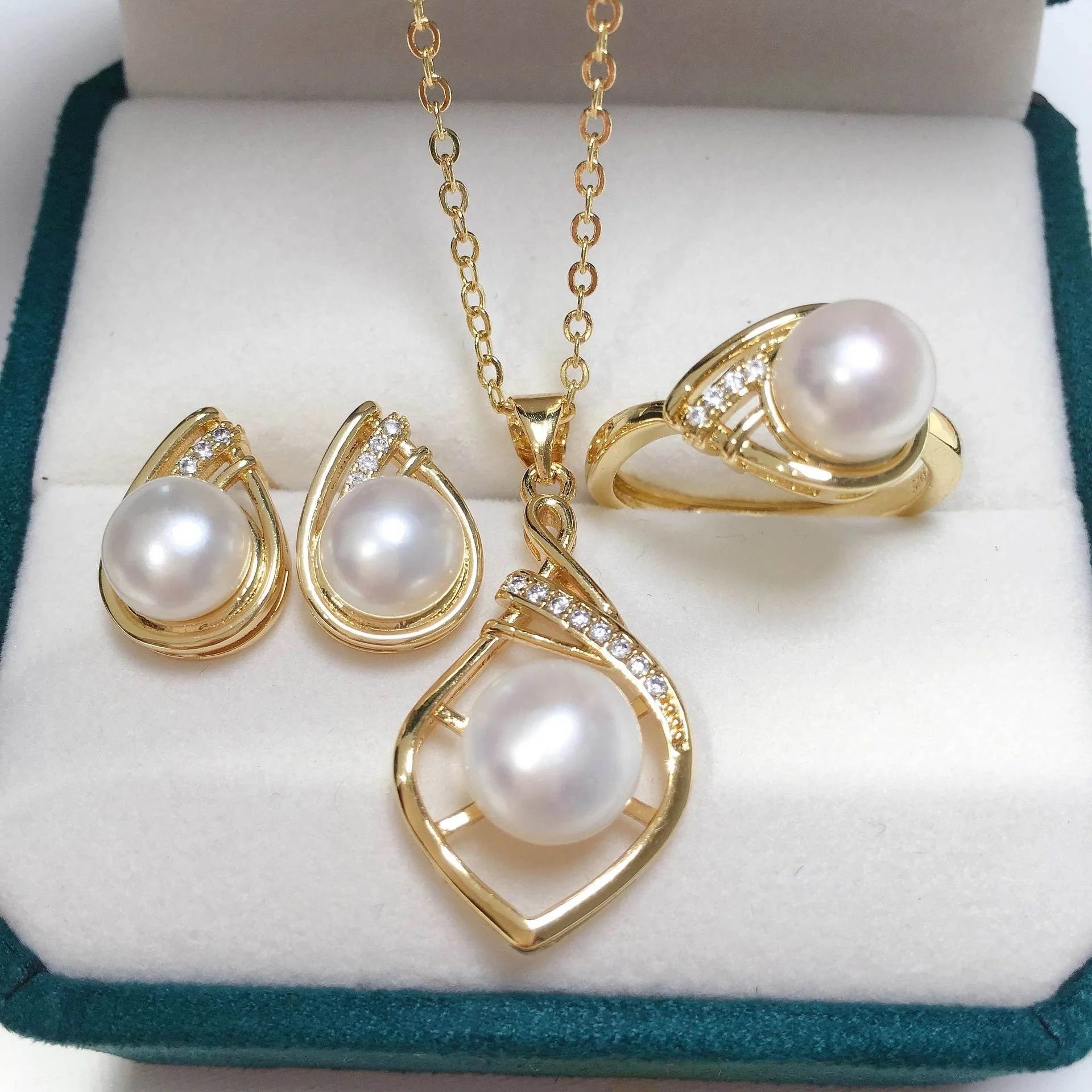 

Natural Freshwater Pearl Pendant Earrings Ring Set Jewelry Hot Selling Cross-Border Natural Pearl Jewelry Set SHDIYAYUN