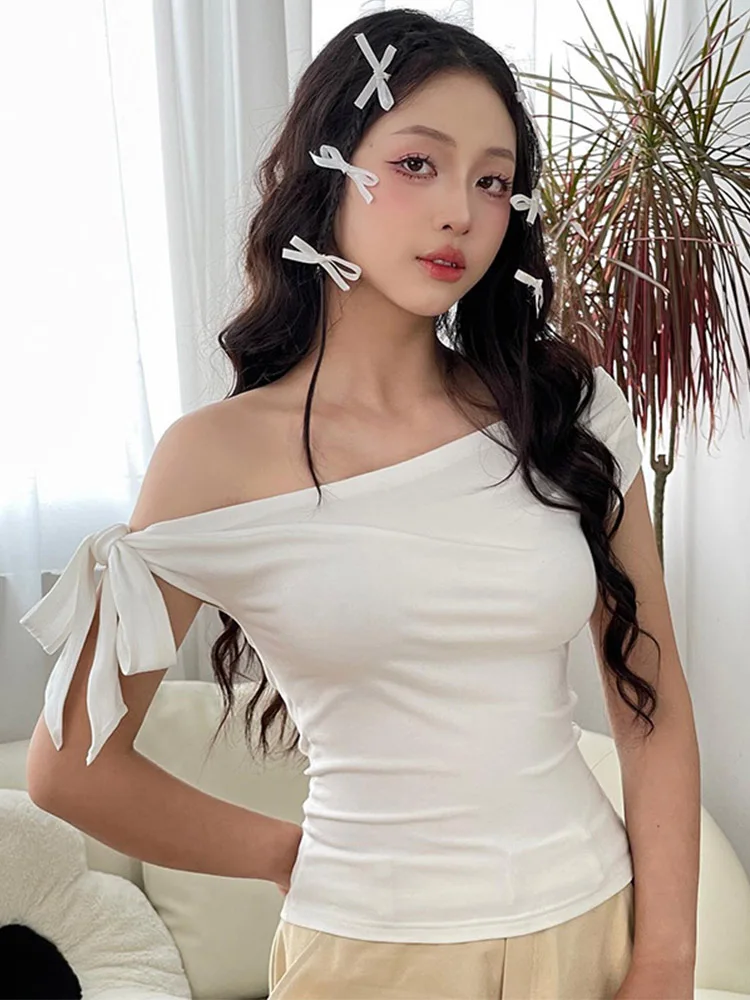 2025 Women\'S Summer Ins Style New Shrink Pleated One-Shoulder Crop Top Backless Twist Tie Asymmetric T-Shirt Casual Top