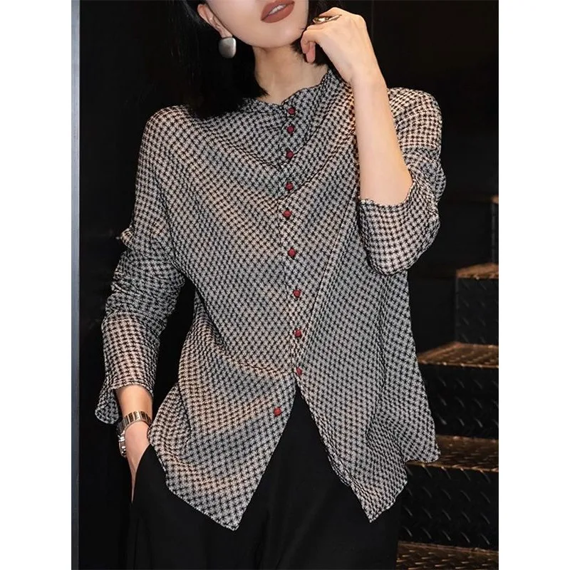 

2025 New Autumn Round Neck Long-sleeved Tops High-end Niche Design Plaid Stand-collar Shirts