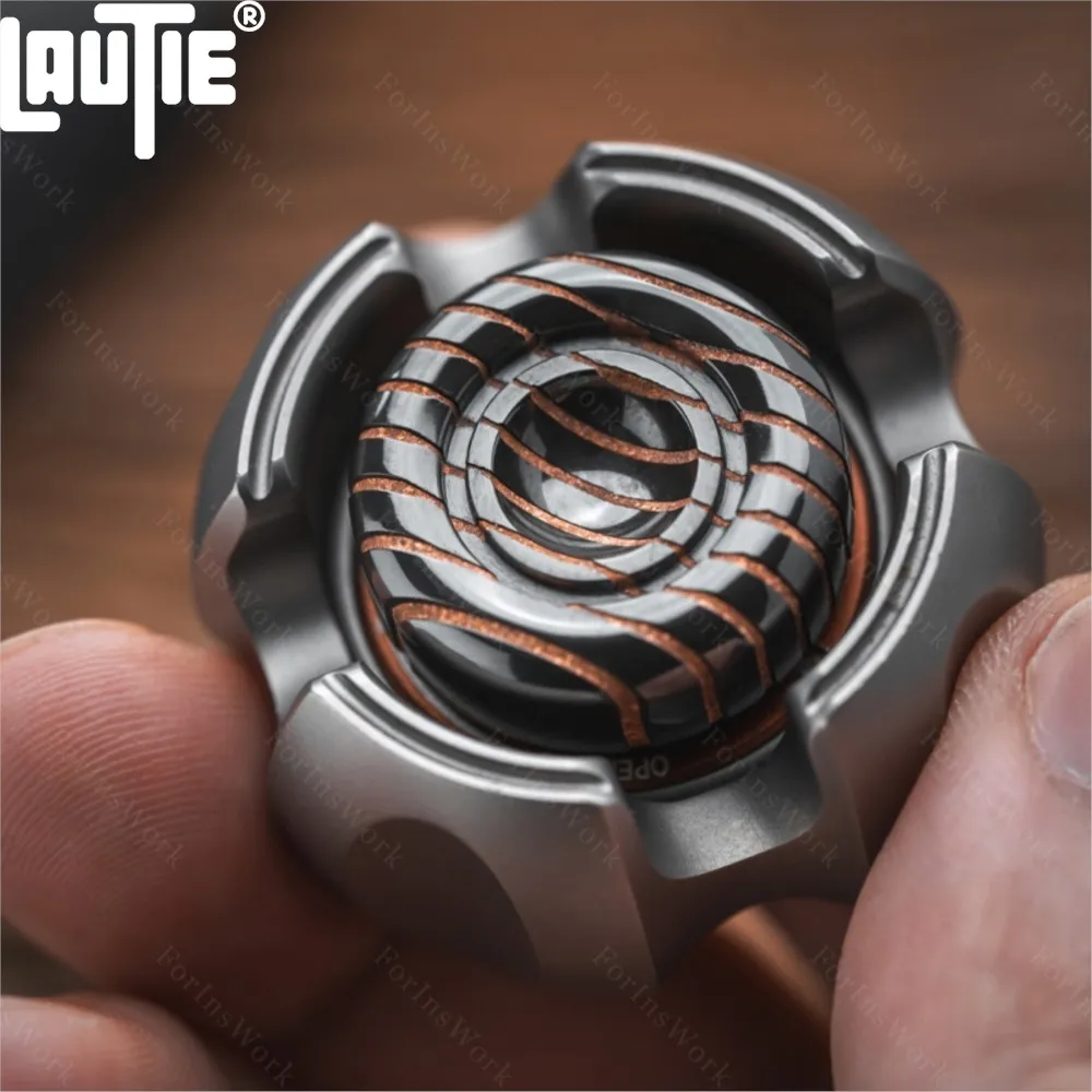 LAUTIE Superconduttore NOIZ ATOM Fidget Spinner Giocattolo antistress Collezione VIP