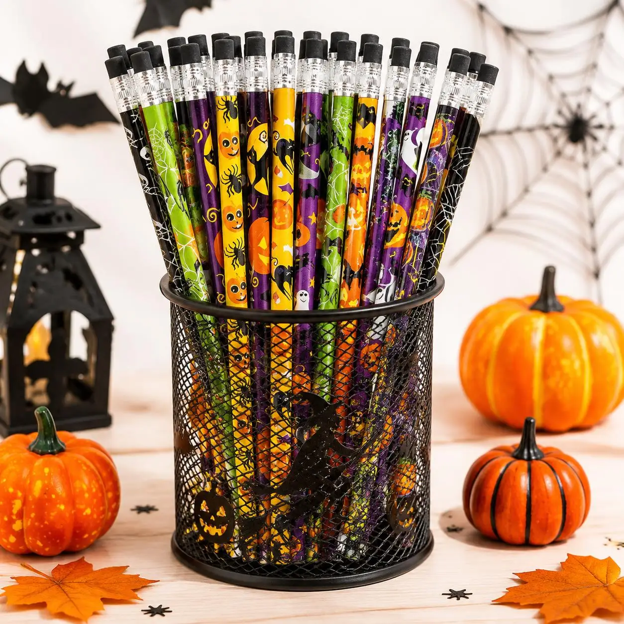 Premium Wooden Halloween Pencils – with Spooky Seasonal Patterns, Ideal for Masquerade, Celebrations & Desk Organization TMZ