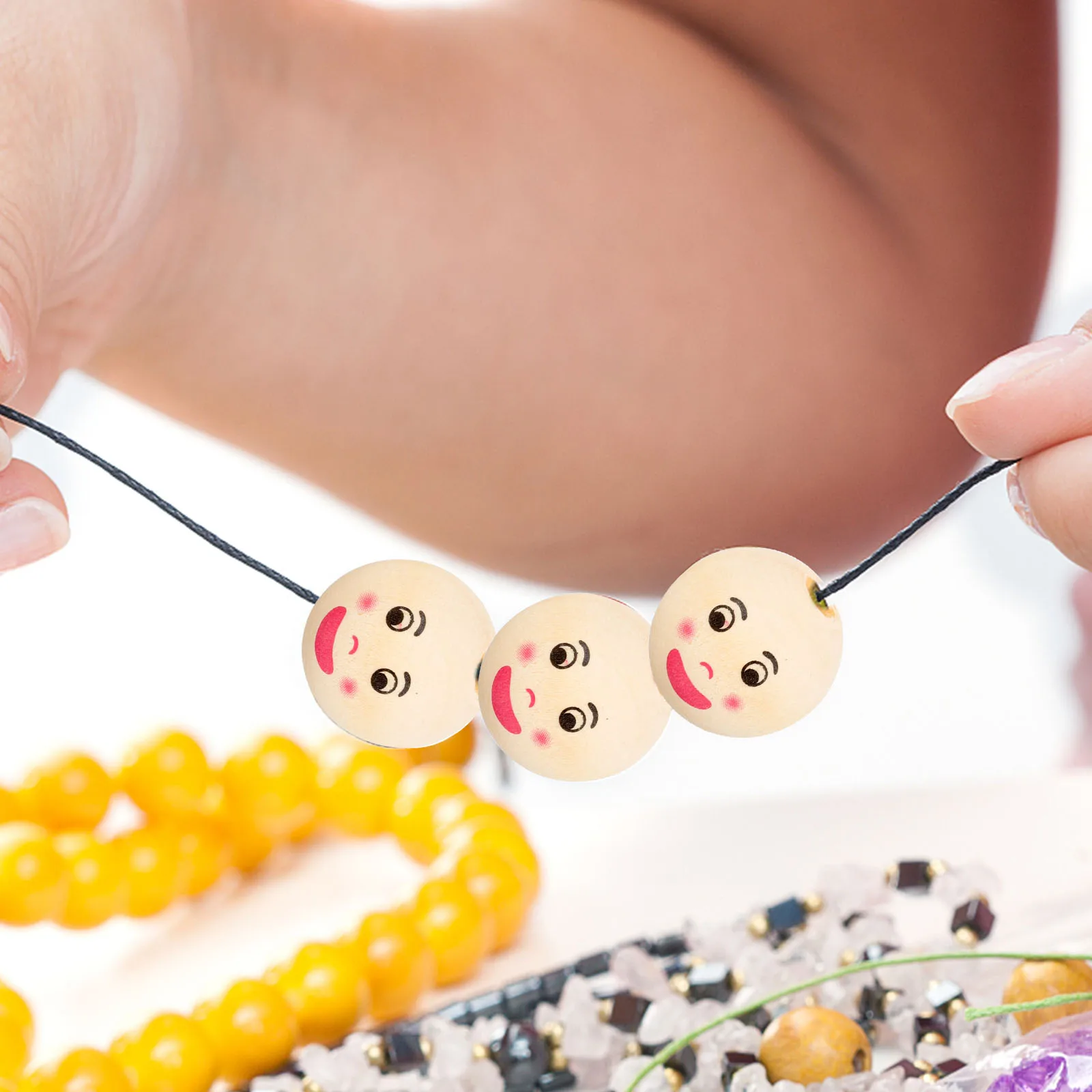 40 Pcs Wooden Beads Bulk DIY Necklace Child Jewelry Large Face Natural Wood Craft Beads Garland Decorations