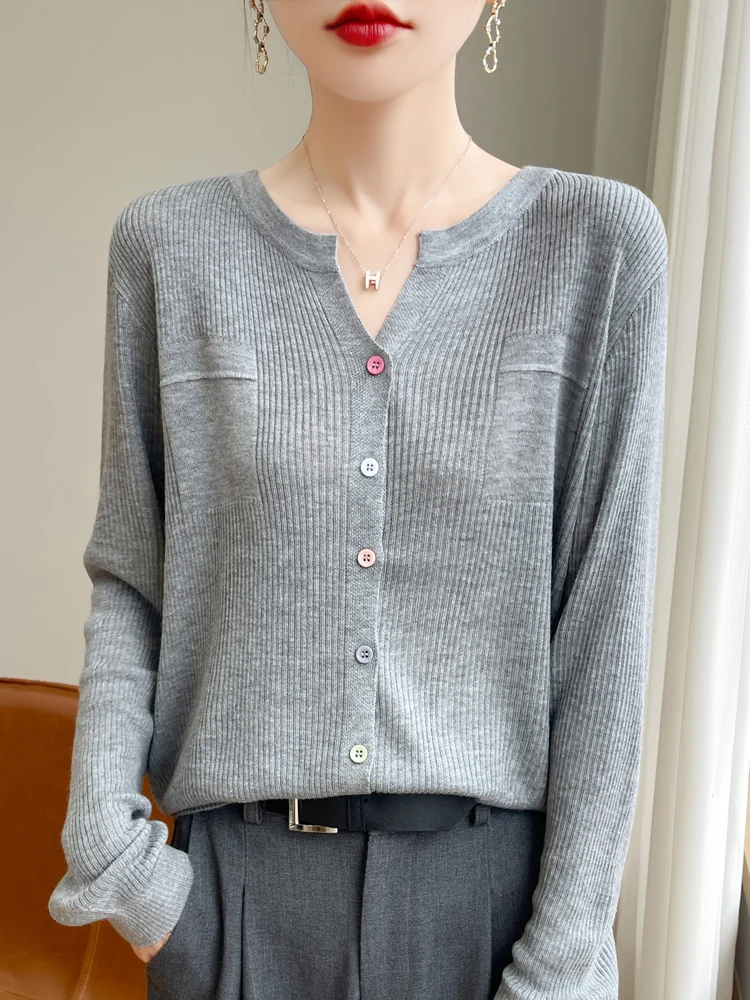 

Ранняя осень 2024, женский вязаный шерстяной кардиган, круглый, открытый, модная тонкая верхняя одежда, повседневная свободная посадка, длинный све