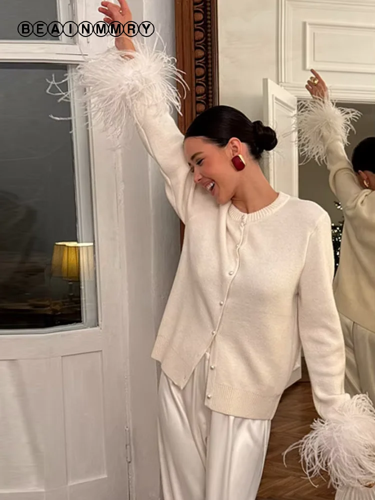 Women's White Knitted Cardigan O-Neck Loose Sweater