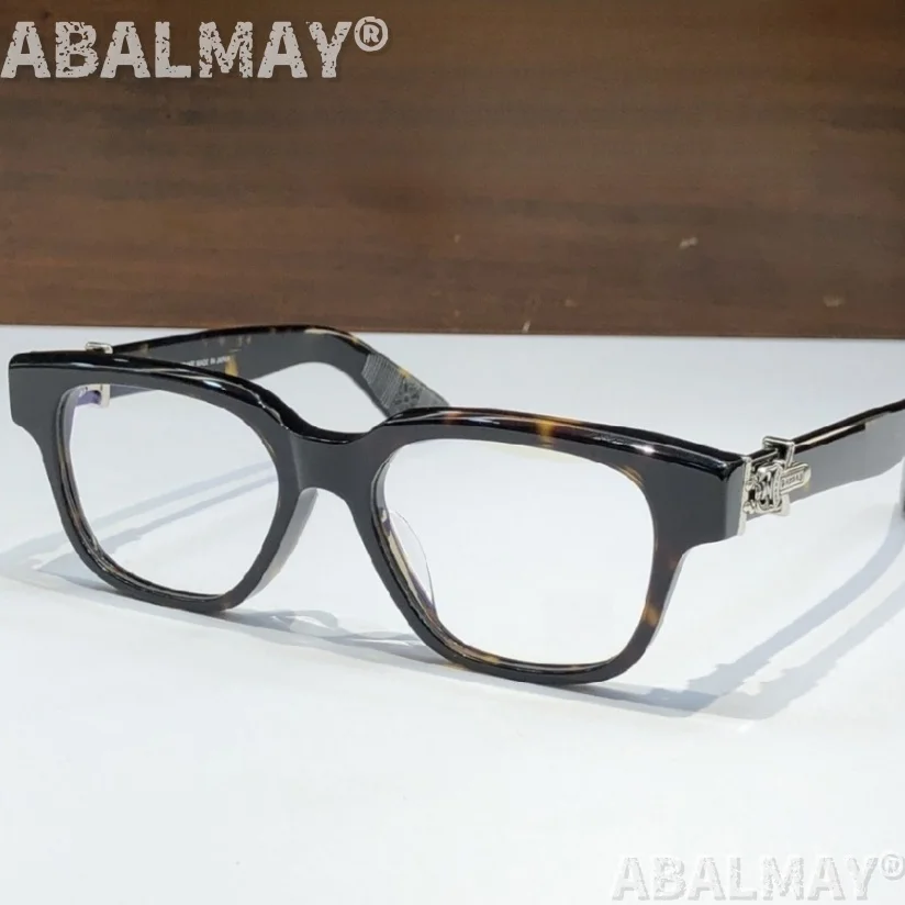 نظارات بصرية عالية الجودة للرجال والنساء VAGILLIONAIRE II إطار نظارات طبية فاخرة للأعمال من التيتانيوم