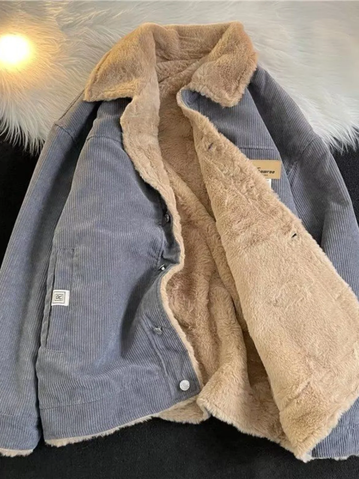 

Утепленная вельветовая хлопковая куртка для мужчин в американском ретро-стиле, из овечьего вельвета, теплая, повседневная, свободного кроя, зимняя, молодежная, популярная модель