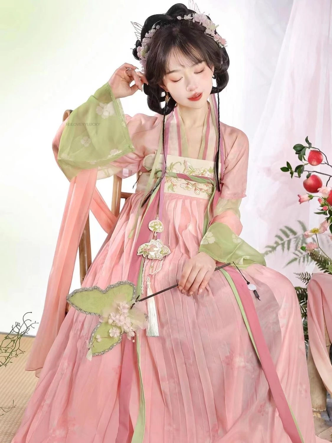 

Ru Skirt Embroidery To Improve The Daily Spring And Summer Style Chinese Improved Daily Hanfu Dress Folk Dance Hanfu Set