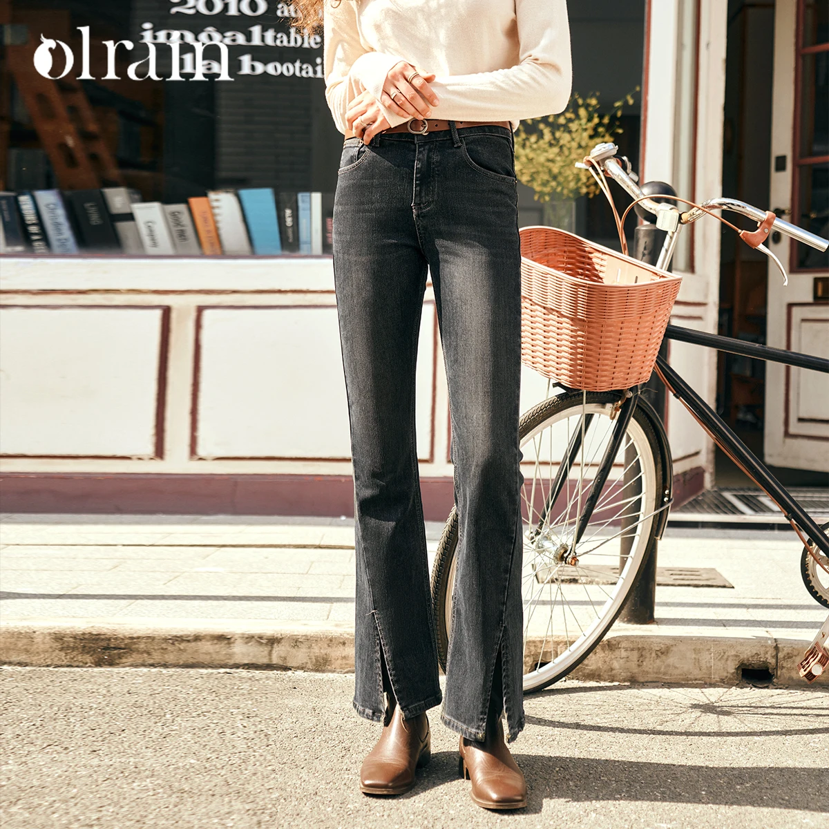 

OLrain женские джинсы Bootcut, осень-зима 2022, новые однотонные длинные брюки с высокой талией, винтажная модная женская одежда O23DA89116
