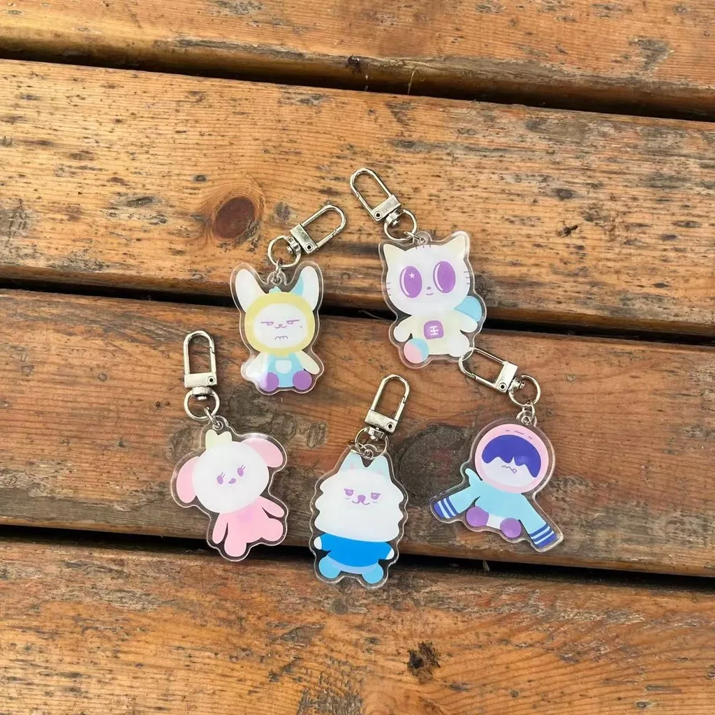 Kpop Idol SOOBIN HUENINGKAI TAEHYUN YEONJUN BEOMGYU Acrylic Keychain Cute Animals Colorful Keyring