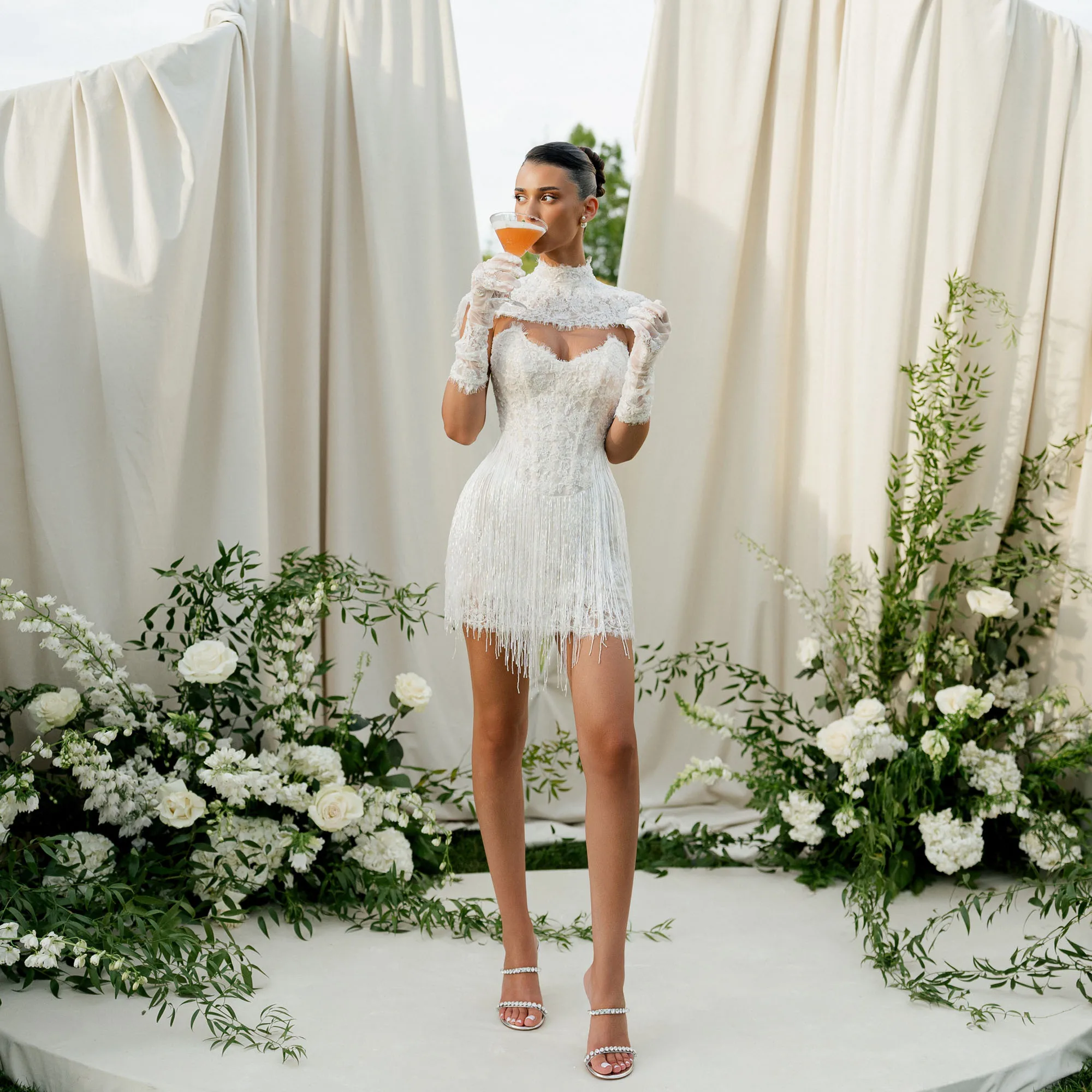 Fringe Mini Wedding Dress Strapless Lace Up Back Short Bridal Gown Tassel Hem Bachelorette Party Bride Dress Vestido Noiva Curto