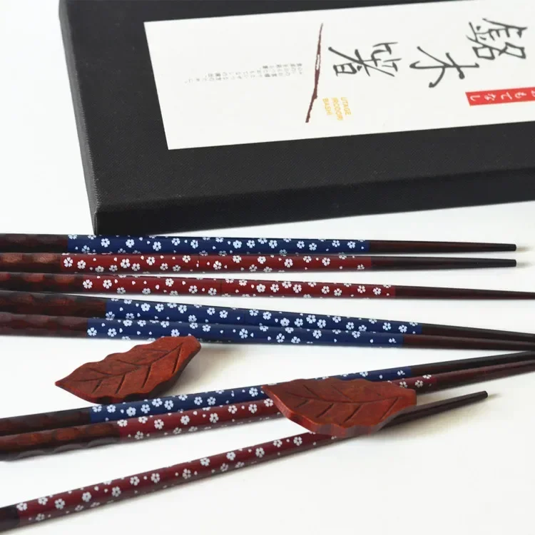 Chinese style gift box creative wooden chopsticks four pairs of chopsticks chopstick rest gift box