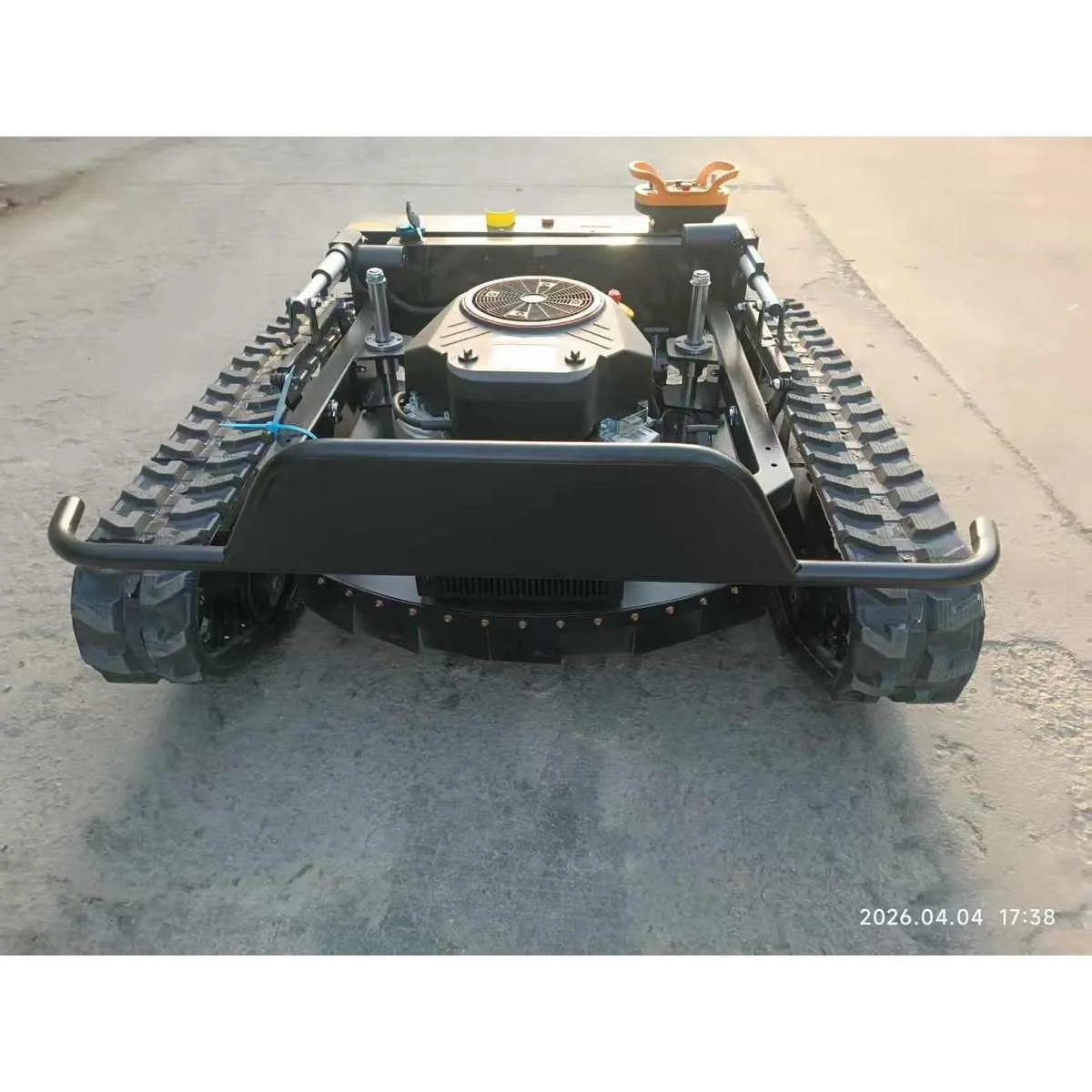 1000mm Hydraulic Lift Remote Crawler Lawn Mower 13/25HP Diesel RC Grass Cutter 50 Degree Slope