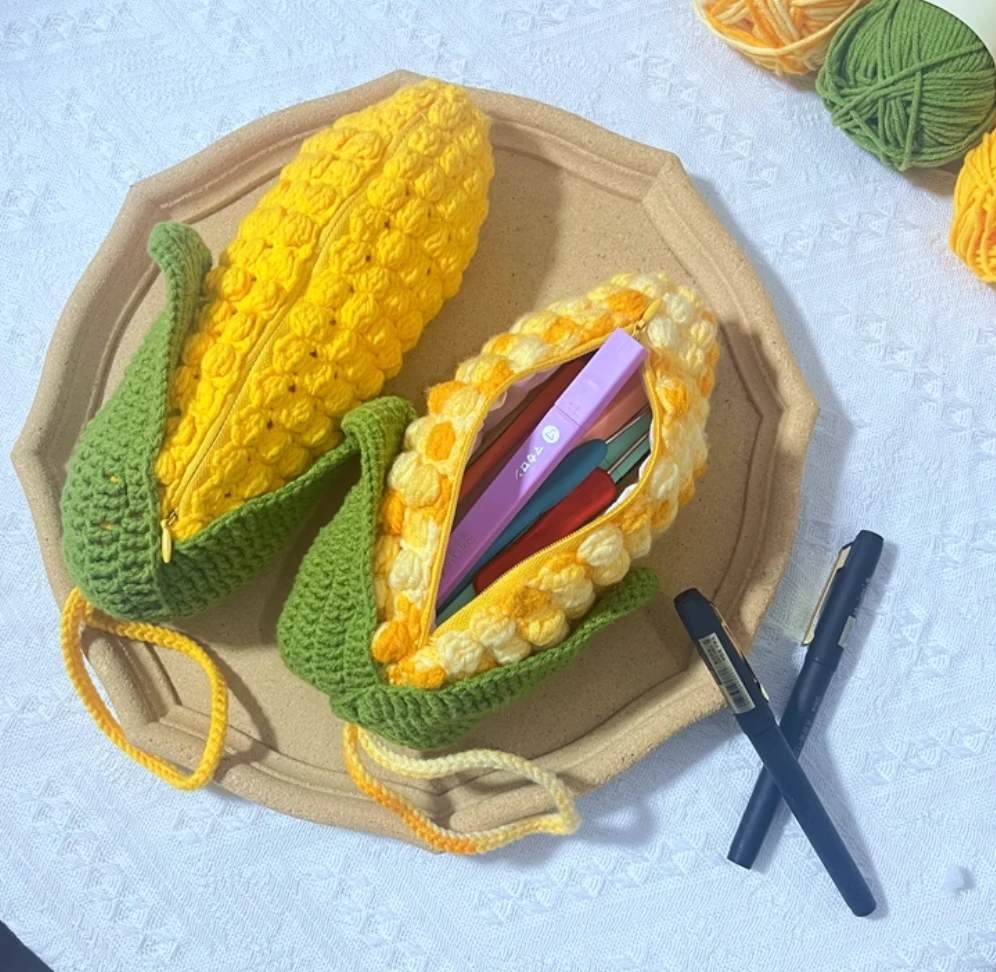 

Crochet corn pencil bag DIY wool material bag corn knitted stationery bag handmade gift to pass the time
