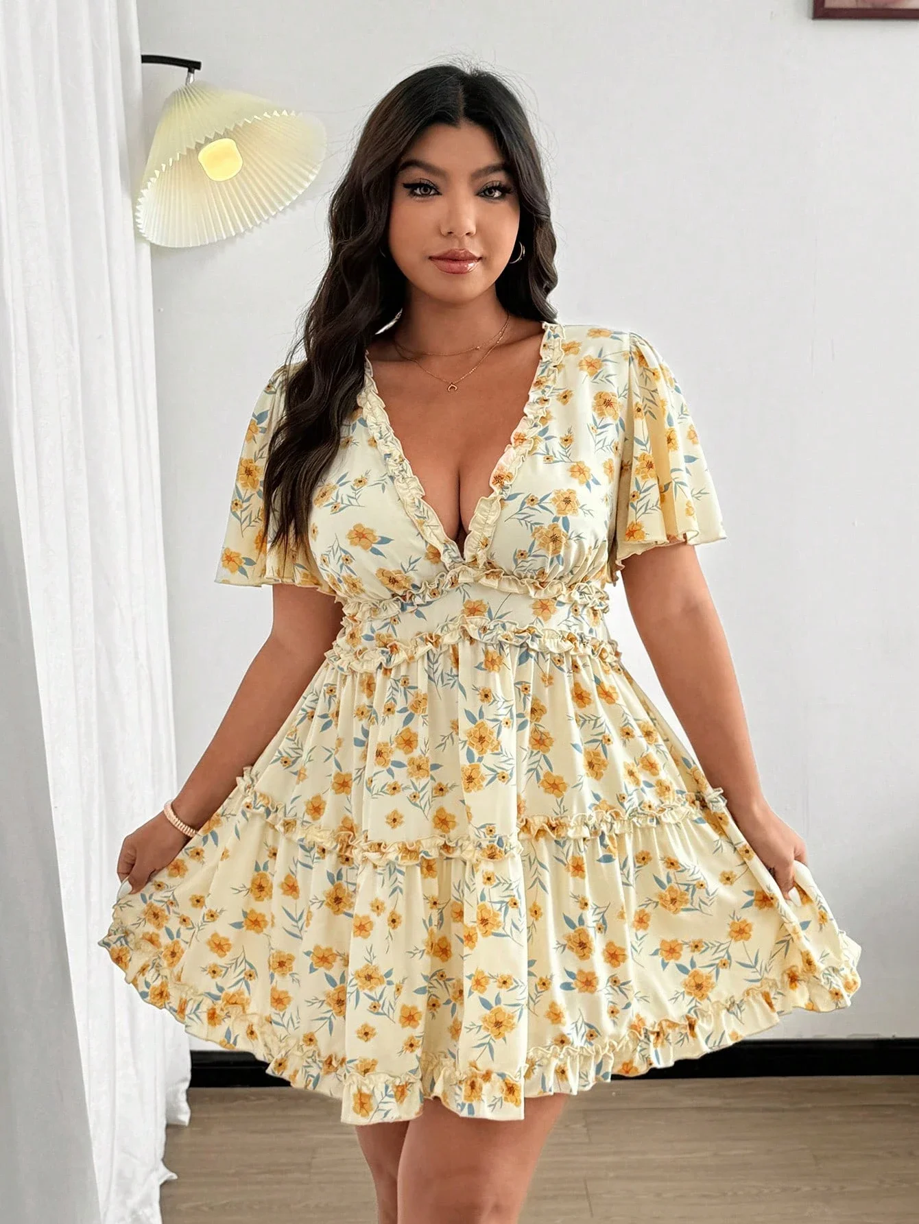 

Plus Size Women Summer Chiffon Floral Ruffle Sleeve Mini Dress