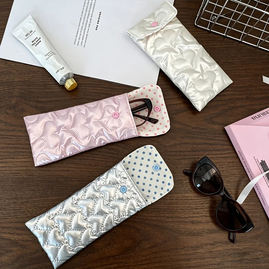 Glossy Bow &Heart Embossed Glasses Case Suitable for,Portable Fashion Glasses Pouch,Eyewear Holder,Functional Small Item Storage