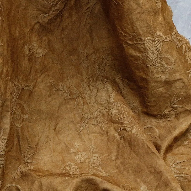 

Silk and wool jacquard black tea tie-dyed plant-dyed fabric for Western clothing outerwear robes