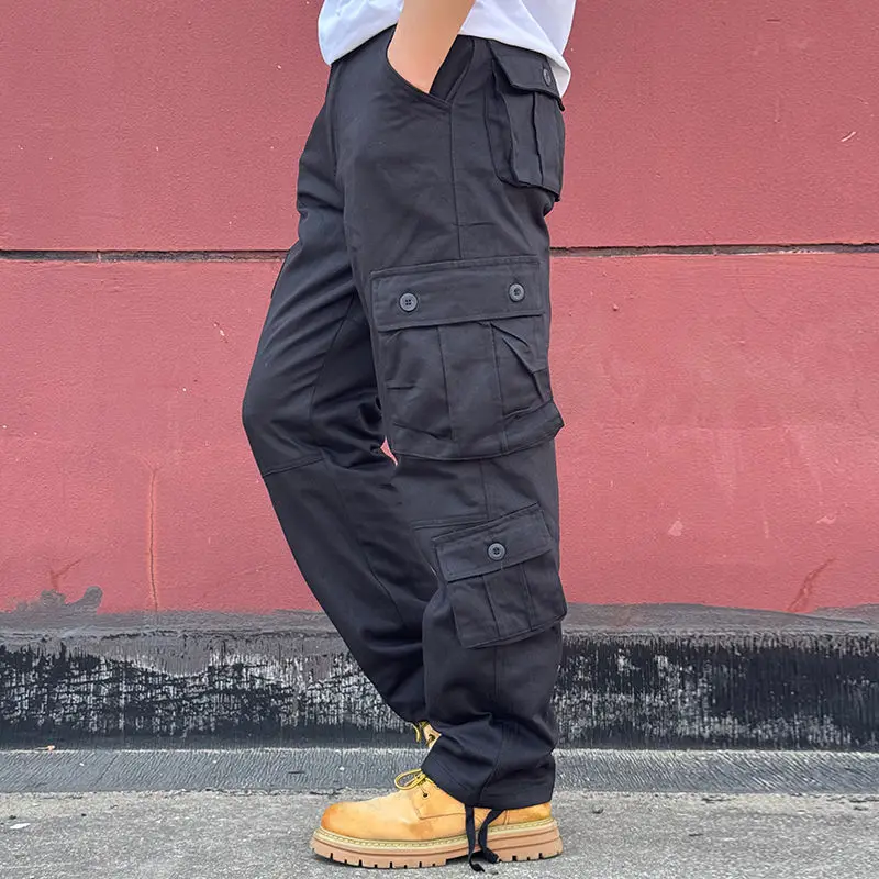 8 Pockets Black