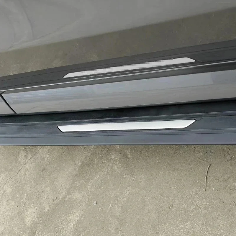 

Factory Chassis Parts Running Boards Sport 2023+