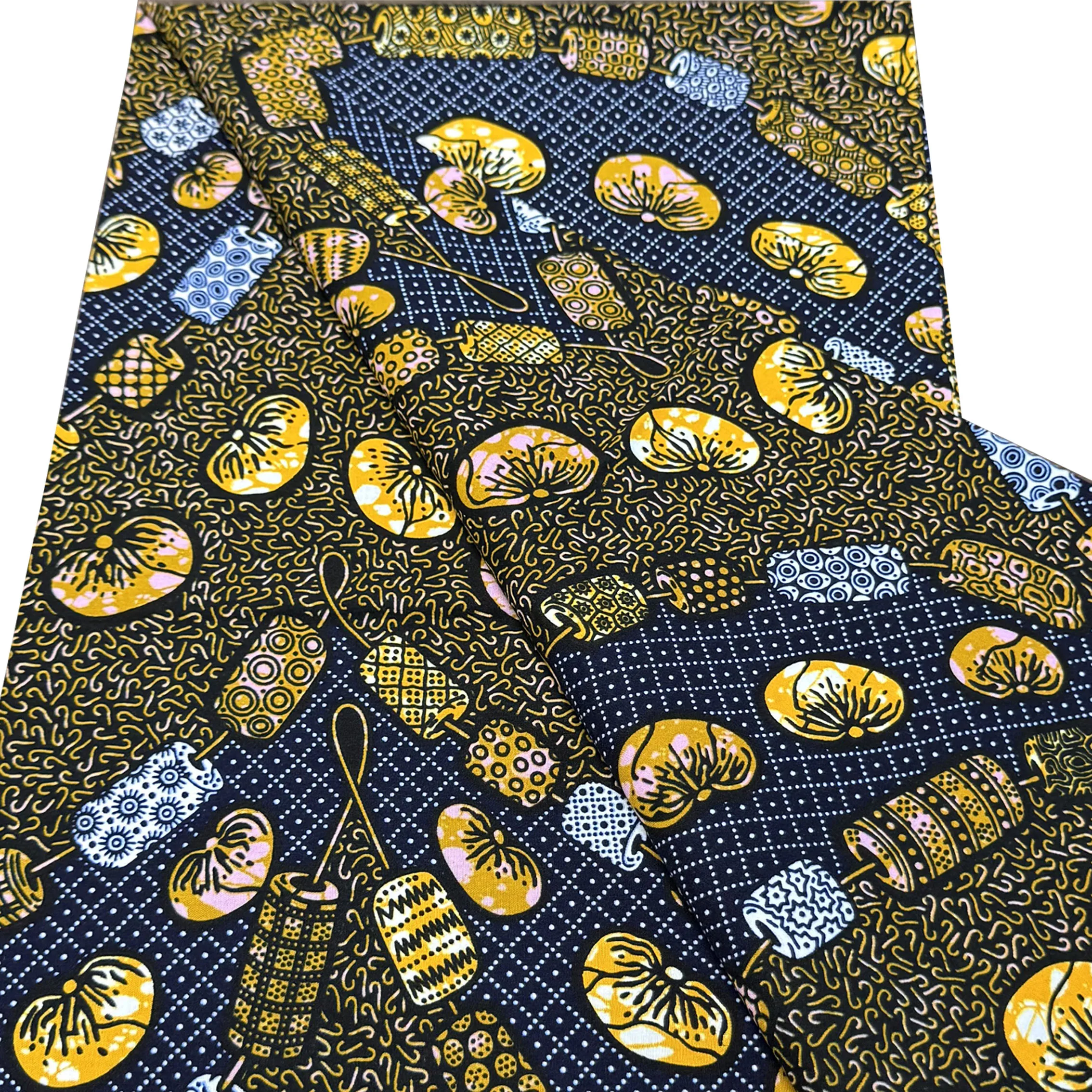 Afrikanischer Wax-Print-Stoff  – African Ankara Print Bewertung und Preis