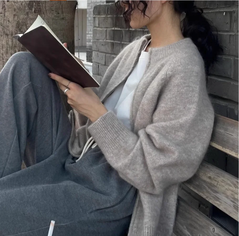 2025 Herbst und Winter neue Damen-Strickjacke aus 100 % Wolle, langärmelig, gestrickt, locker, warm, Damen-O-Ausschnitt-Jackenpullover – Detail 10