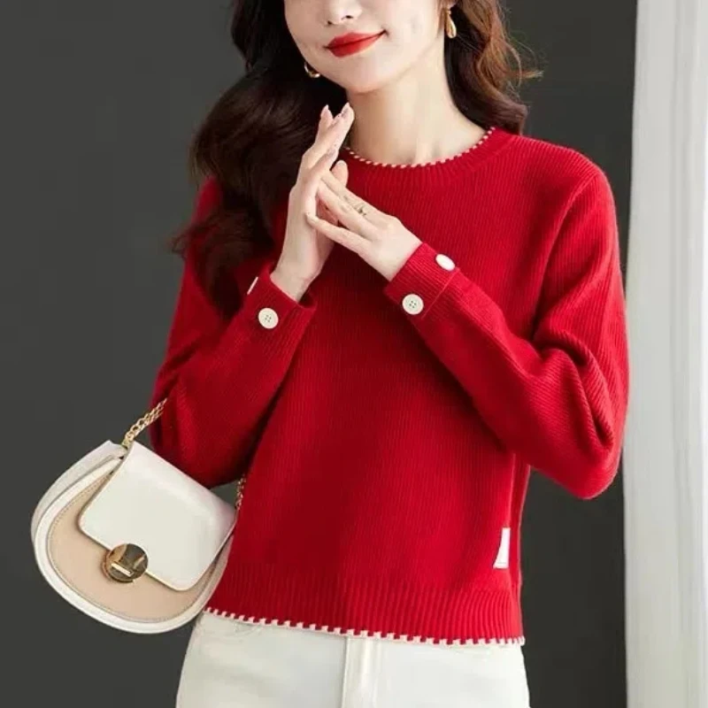 Sweet Fashion Autumn/Winter Sweaters Women\'s Solid O-Neck Solid Badge Button Korean Casual Long Sleeve Pullovers Knitted Tops