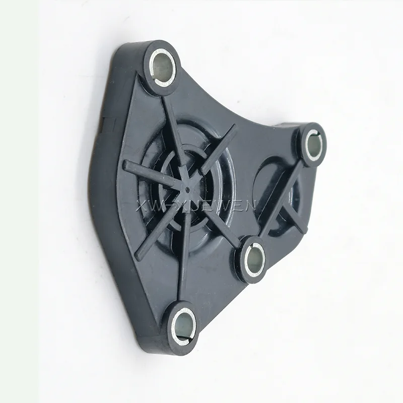Cylinder Cover Plate 11537583666 11534561884 For BMW E87 E88 E82 E90 E93 E92 E84 120i 320i 318i sDrive18i N46B20E N46B20CC