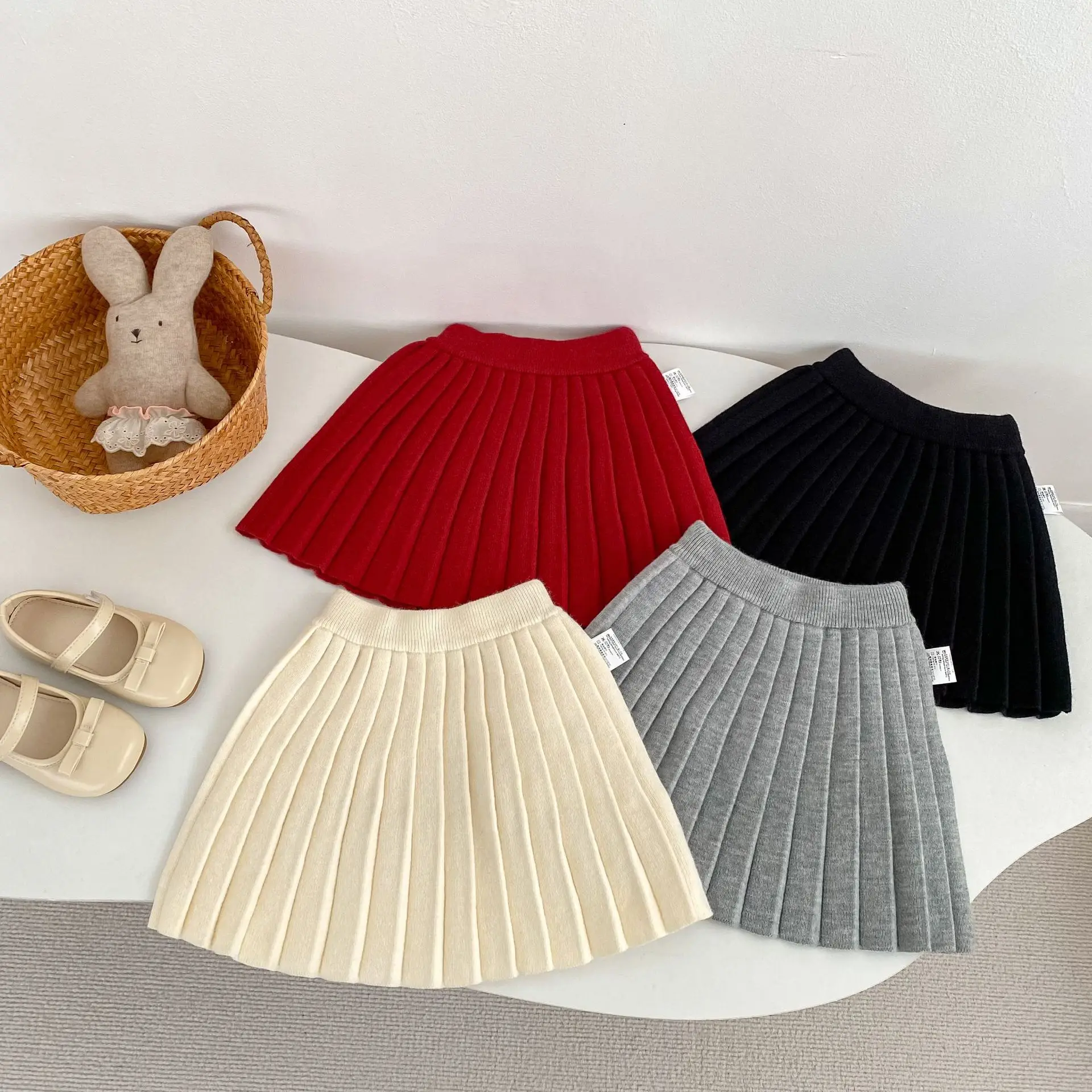 

2026 Spring New Girls Pleated Skirt Children Knitted Skirt Solid Girls A-line Skirt Kids Princess Skirts Casual Baby Clothes