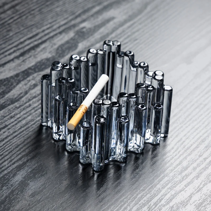 豪華なクリエイティブな正方形ガラス灰皿、オフィス用小型灰皿、絶妙なタバコ置き、装飾品、家庭用、オフィス用