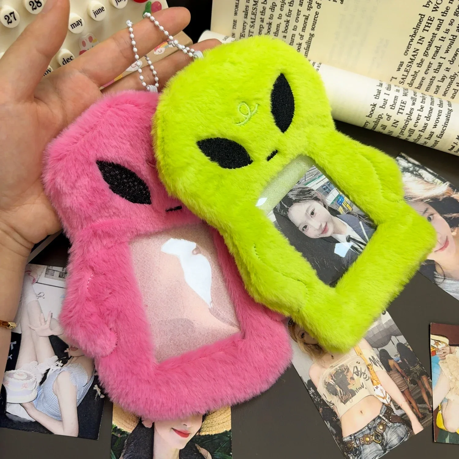 Cartoon Alien Pluche 3 Inch Kpop idool Fotokaarthouder Cover Fotokaart Beschermhoes Anti-kras Anti-verloren opbergtas Hoes