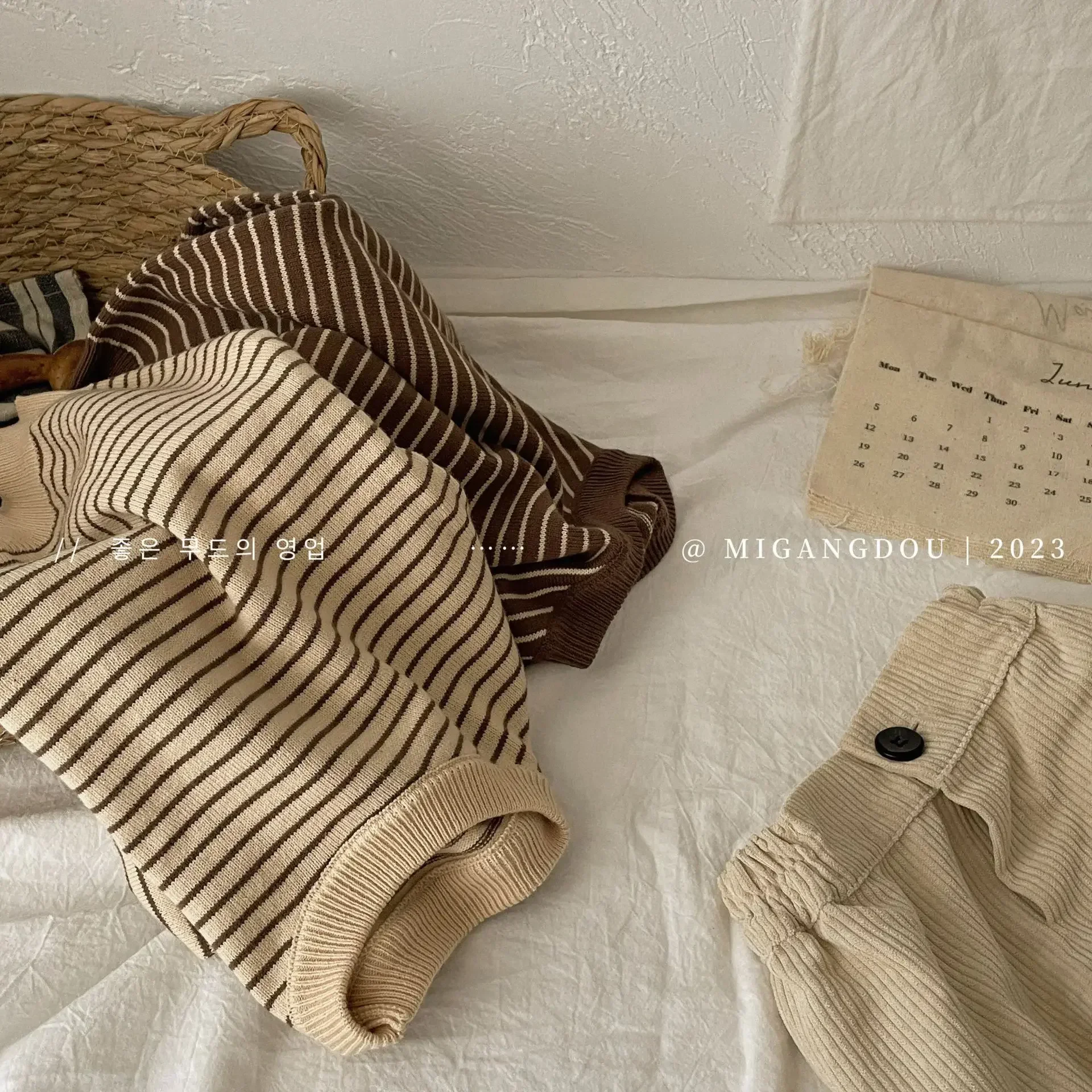 Childrens Clothing 2024 Autumn Winter New Striped Knitted Sweater Loose Top Versatile Trend Baby Girl Clothes image 5
