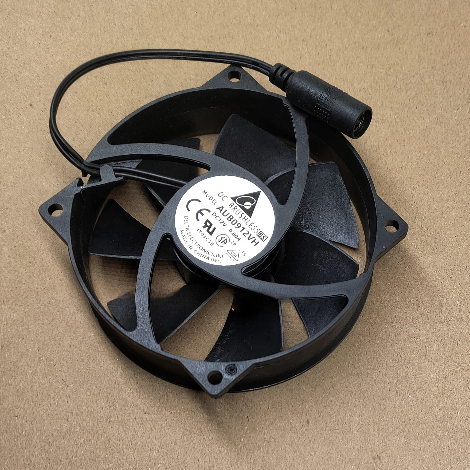 Delta 9225 AUB0912VH DC12V 0.60A Round Fan 9CM Air Purifier Cooling Fan Mute