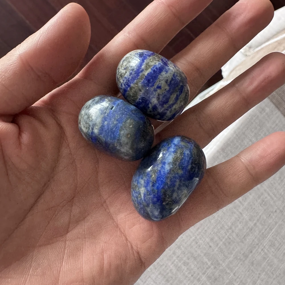 Wholesale 2pcs/lot Natural Blue Lapis Lazuli Tumbled Stone,Semi-Precious Gemstone Loose stone For Deceration 20-30mm