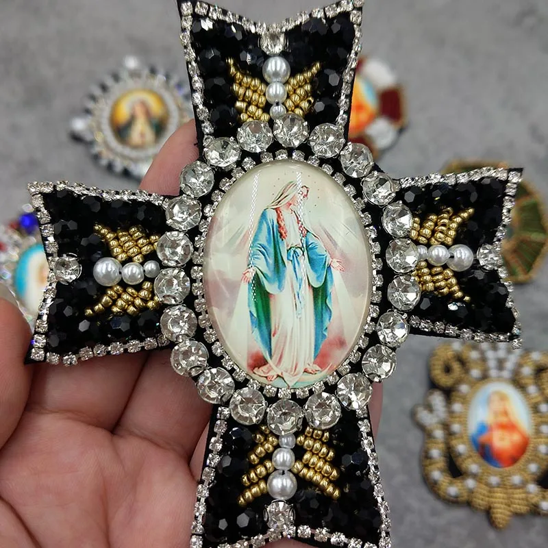 3D Handmade Rhinestone Mary motywy wyszywana kryształkami skrzydła anioła naszywki przyszyć na odzież krzyż torba z odznaką aplikacja dekoracji