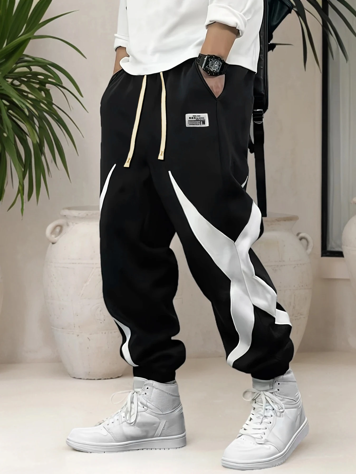 Jungenhosen, Jungen-Freizeithosen, können in allen Jahreszeiten getragen werden, mit Kontrastfarben und Streetstyle, geeignet für Jungen im Alter von 7 Jahren.