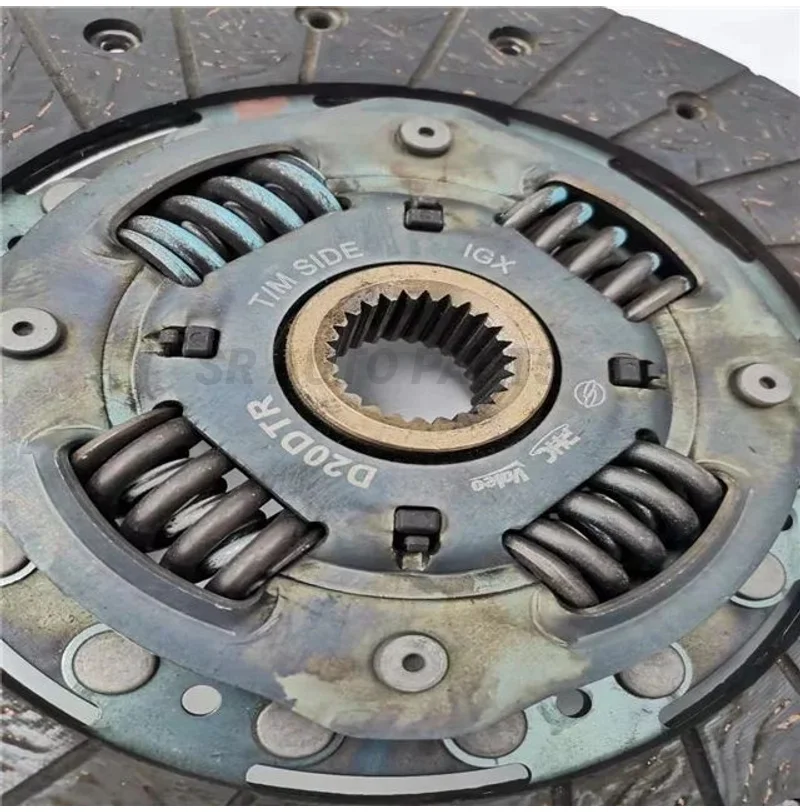 Original Clutch Pressure Plate Clutch Plate Set For SSANGYONG Tivoli 1.6 3020035500+3010035500