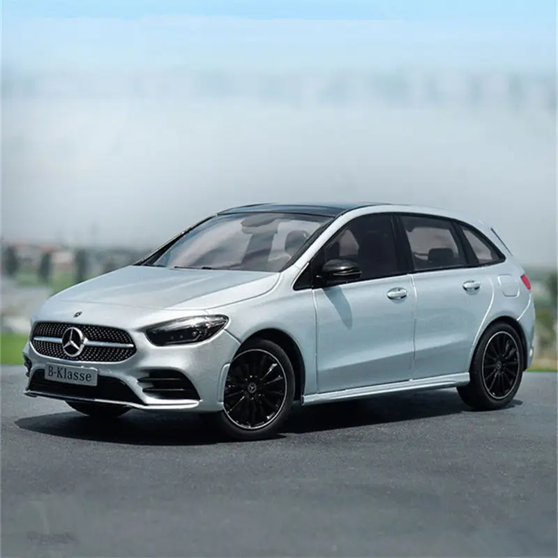 

1:18 Benzs B-Klasse SUV, модель автомобиля из сплава, литая под давлением металлическая модель автомобиля, коллекция высокой имитации, миниатюрные весы, детские игрушки в подарок