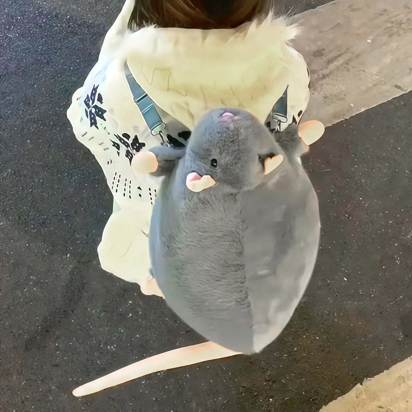 2026 New Design Sense Niche Backpacks Plush Zipper Mouse Shape Funny Fashion Backpacks Large Capacity Commuting Bags