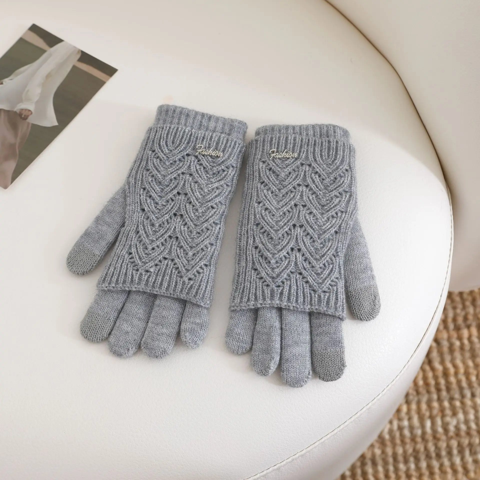 1pair Creative Practical Dual-purpose Color Matching Thickened In Winter Warm In Winter Screen Thin Knitted Gloves For Women