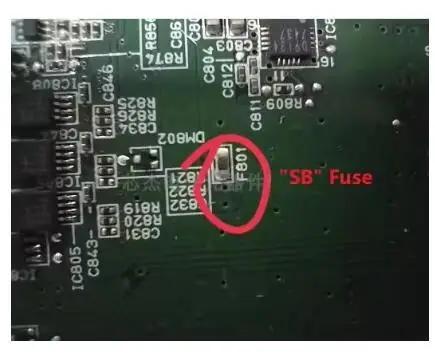 F1 F2 10 D K F X F301 HB F801 SB ZD FB L O R S T V Z اللوحة الرئيسية فيوز لصمامات طابعة Epson