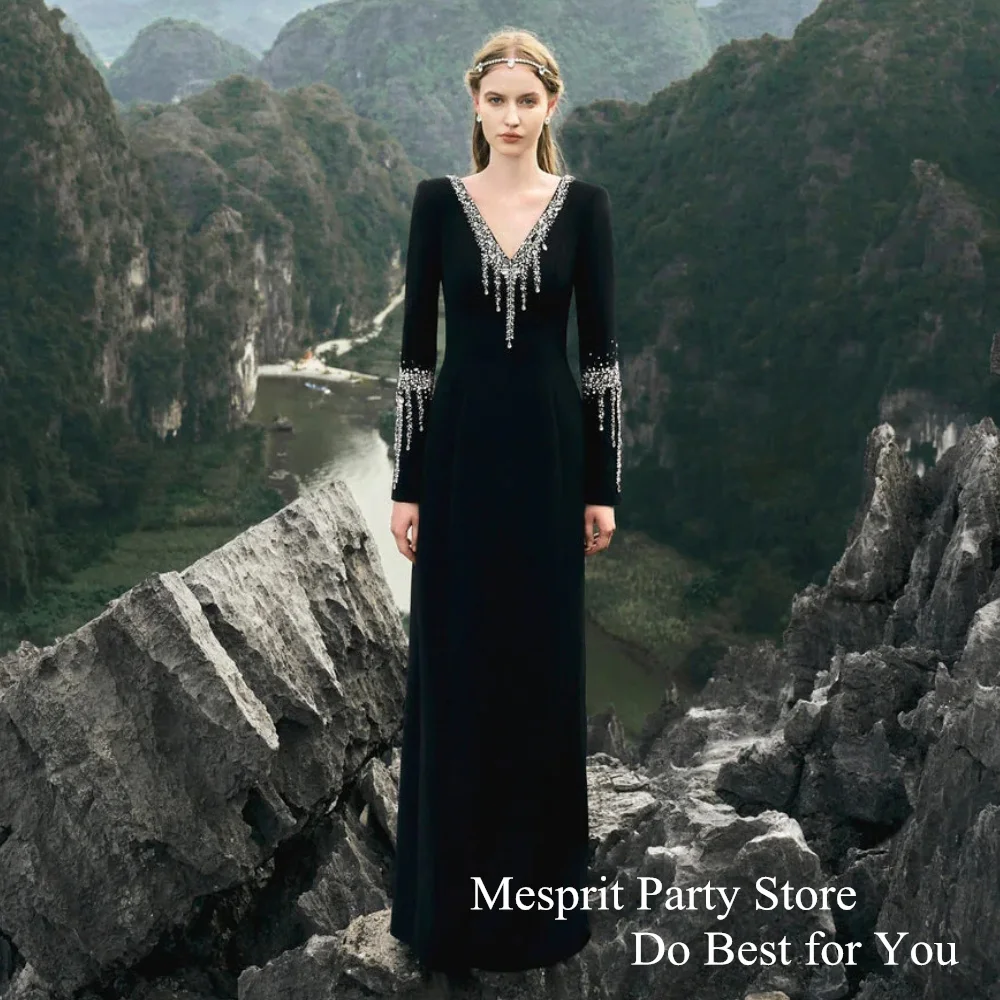 New Arrival Black Evening Dress V Neck Long Sleeve Crystal Stones Straight Floor Length Saudi Arabic Prom Gown Party Dresses